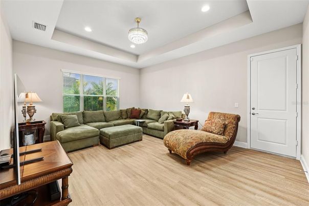 Interior, Living room, Recessed Lighting, Wood Texture Flooring