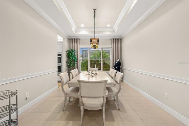 Dining room, Interior, Pendant Lights, Recessed Lighting