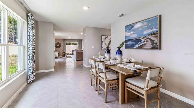 Dining room, Interior, Recessed Lighting