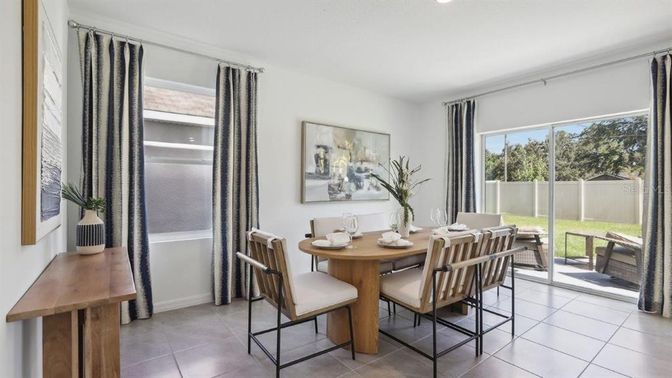 Dining room, Interior, Recessed Lighting