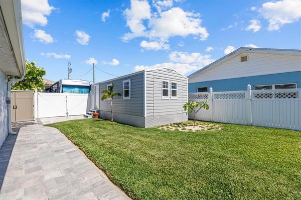 Backyard, Exterior