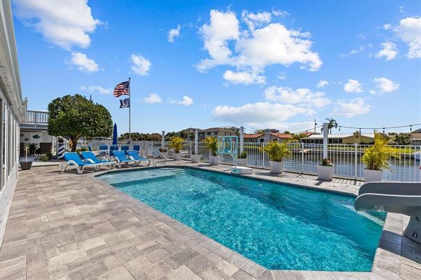 Exterior, Pool, Water