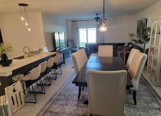 Dining room, Interior, Living room, Pendant Lights