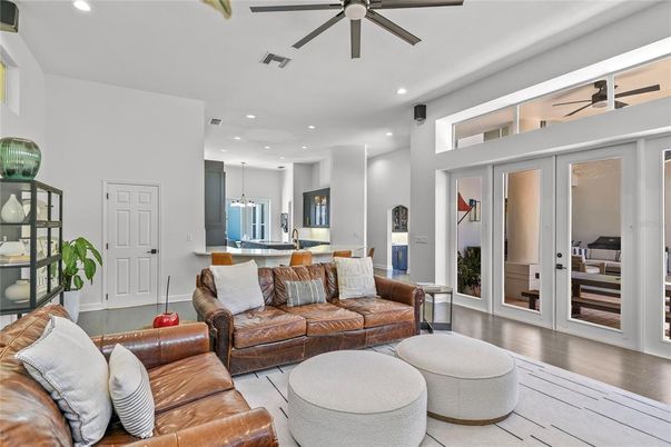 Interior, Kitchen, Living room, Pendant Lights, Recessed Lighting, Wood Texture Flooring