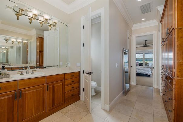 Bathroom, Bedroom, Interior, Recessed Lighting