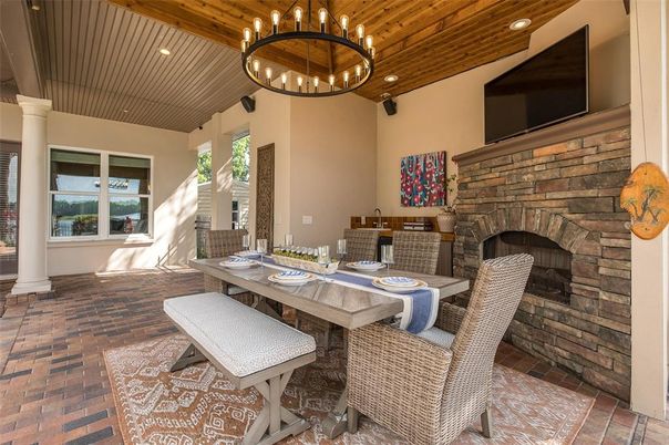 Chandelier, Dining room, Fireplace, Interior, Recessed Lighting, Wooden Ceilings