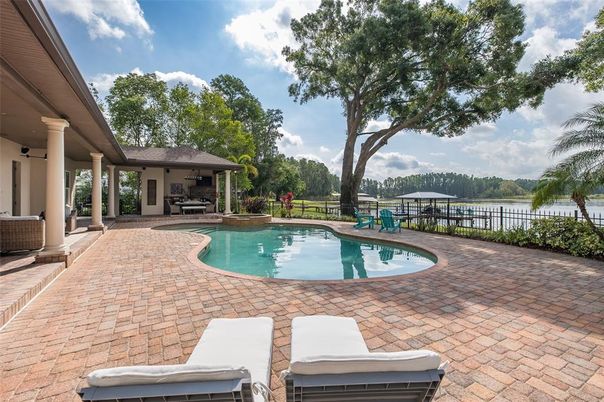 Exterior, Pool, Water