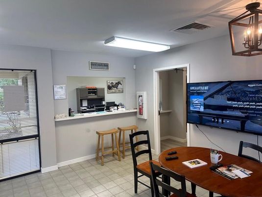 Dining room, Interior