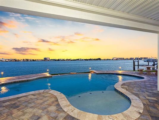 Exterior, Pool, Water