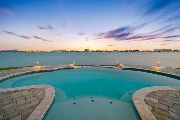 Exterior, Pool, Water