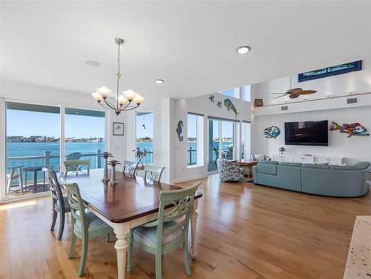 Chandelier, Dining room, Interior, Living room, Recessed Lighting, Water, Wood Texture Flooring