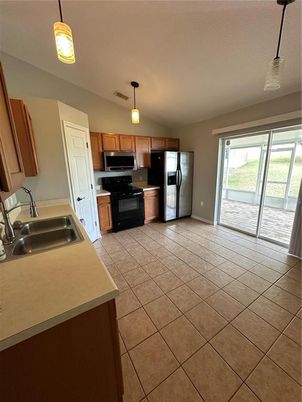 Interior, Kitchen, Pendant Lights, Stainless Steel Appliances