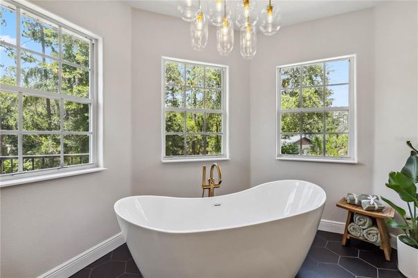 Bathroom, Free Standing Baths, Interior
