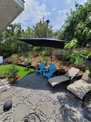 Backyard, Exterior