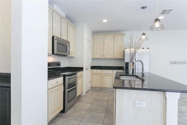 Interior, Kitchen, Pendant Lights, Recessed Lighting