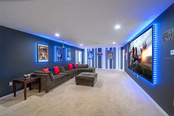 Interior, Living room, Projection Screen, Recessed Lighting, Theatre Room