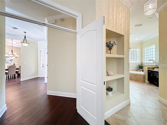 Chandelier, Dining room, Interior, Pendant Lights, Recessed Lighting, Wood Texture Flooring