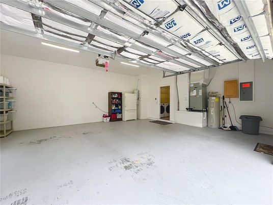 Garage, Interior