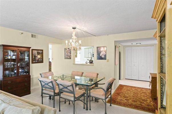 Chandelier, Dining room, Interior