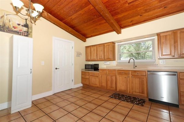 Interior, Kitchen, Stainless Steel Appliances, Wooden Beams, Wooden Ceilings
