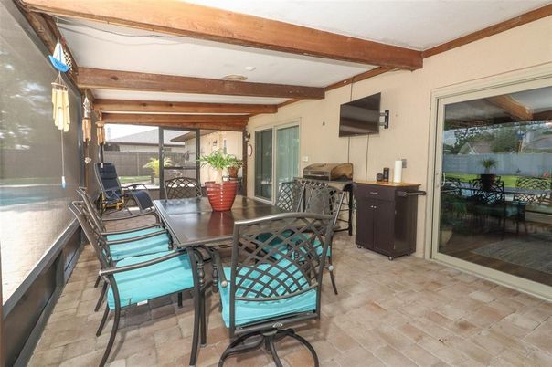 Dining room, Interior, Wooden Beams