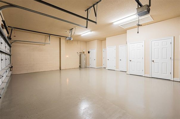 Garage, Interior