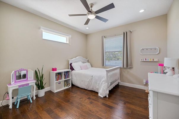 Fitness Equipment, Interior, Recessed Lighting, Wood Texture Flooring