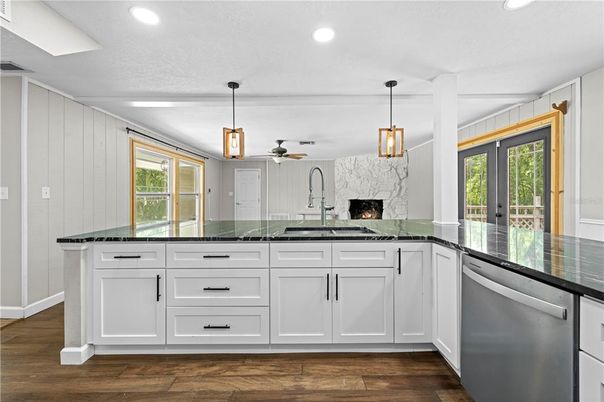 Interior, Kitchen, Pendant Lights, Recessed Lighting, Wood Texture Flooring