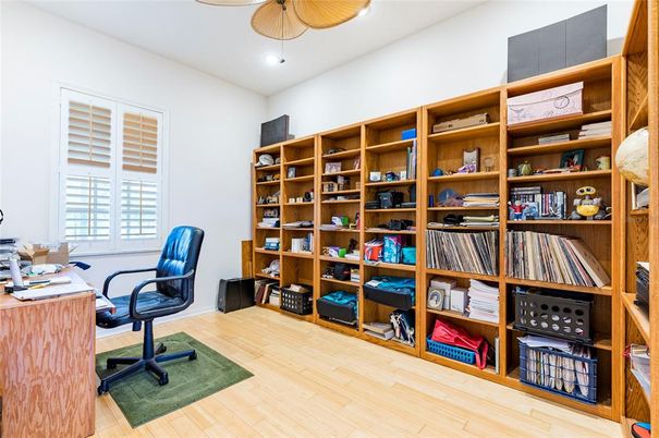 Home Office, Interior, Recessed Lighting, Wood Texture Flooring