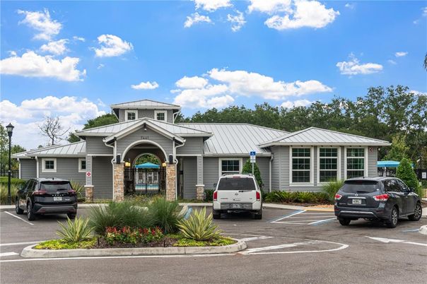 Exterior, Facade, Ranch