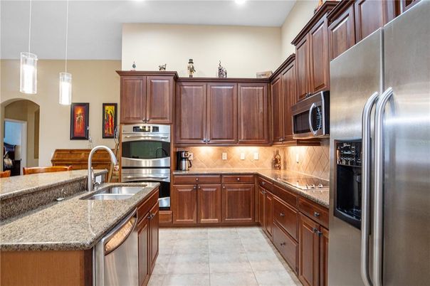 Interior, Kitchen, Pendant Lights, Stainless Steel Appliances