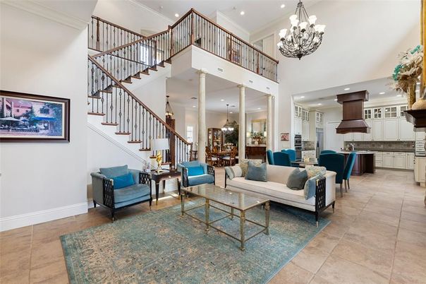 Chandelier, Dining room, Interior, Kitchen, Living room, Pendant Lights, Recessed Lighting