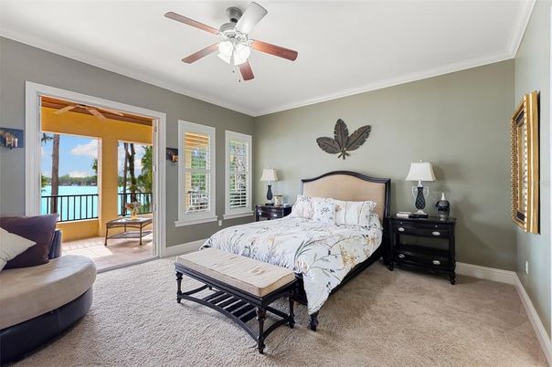 Bedroom, Interior, Water
