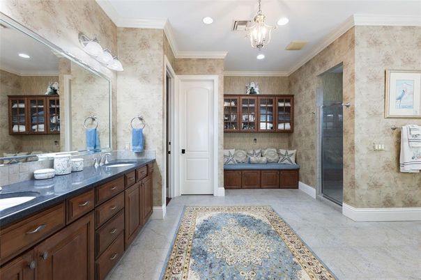 Bathroom, Dual Sink Vanities, Interior, Pendant Lights, Recessed Lighting
