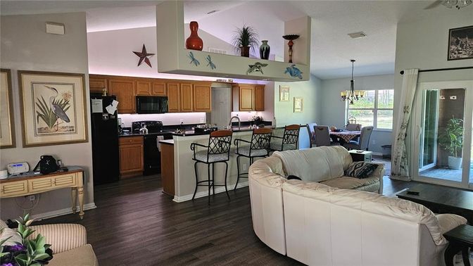 Chandelier, Dining room, Interior, Kitchen, Living room, Pendant Lights, Wood Texture Flooring