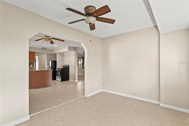 Empty room, Interior, Kitchen, Recessed Lighting