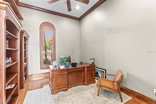 Home Office, Interior, Recessed Lighting, Wood Texture Flooring