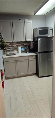 Interior, Kitchen, Wood Texture Flooring