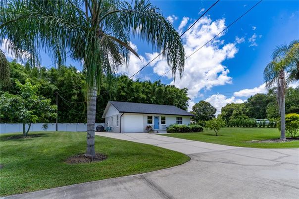 Backyard, Detached Garage, Exterior