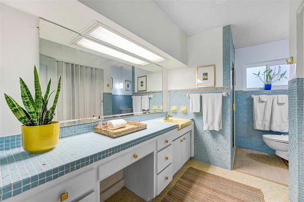 Bathroom, Interior, Tile Countertops