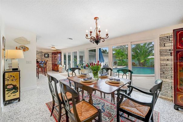Chandelier, Dining room, Interior, Stone Walls