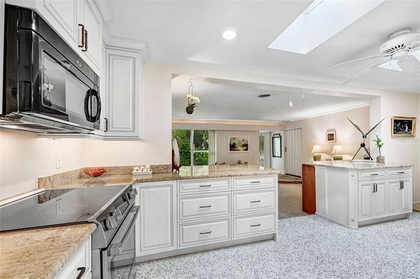 Interior, Kitchen, Pendant Lights, Recessed Lighting
