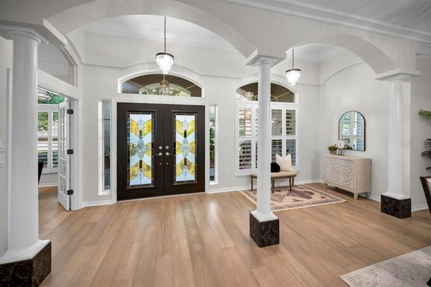 Interior, Pendant Lights, Wood Texture Flooring