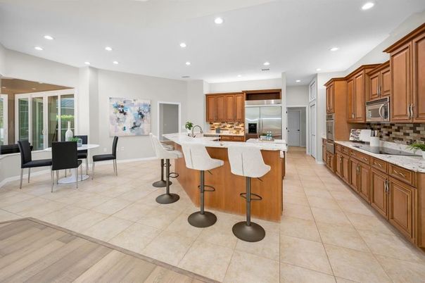 Dining room, Interior, Kitchen, Recessed Lighting, Stainless Steel Appliances