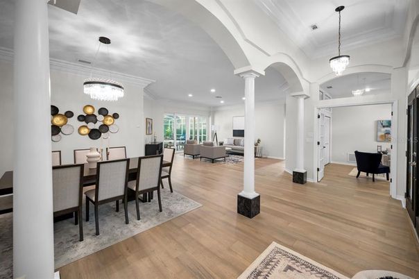 Chandelier, Dining room, Interior, Living room, Pendant Lights, Recessed Lighting, Wood Texture Flooring