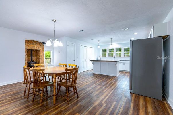 Dining room, Interior, Kitchen, Pendant Lights, Recessed Lighting, Stone Walls, Wood Texture Flooring