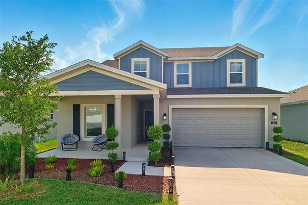 Attached, Exterior, Facade, American Craftsman