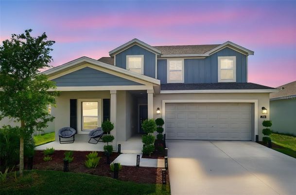 Attached, Exterior, Facade, American Craftsman