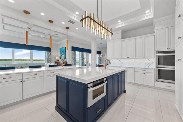 Interior, Kitchen, Pendant Lights, Recessed Lighting, Stainless Steel Appliances, Water