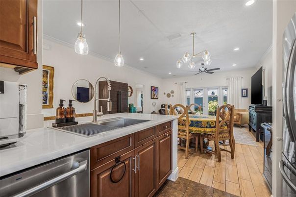 Dining room, Interior, Kitchen, Pendant Lights, Recessed Lighting, Wood Texture Flooring